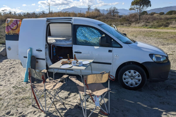 Location Van Corse. Les mini-vans aménagés les plus cool de Corse.